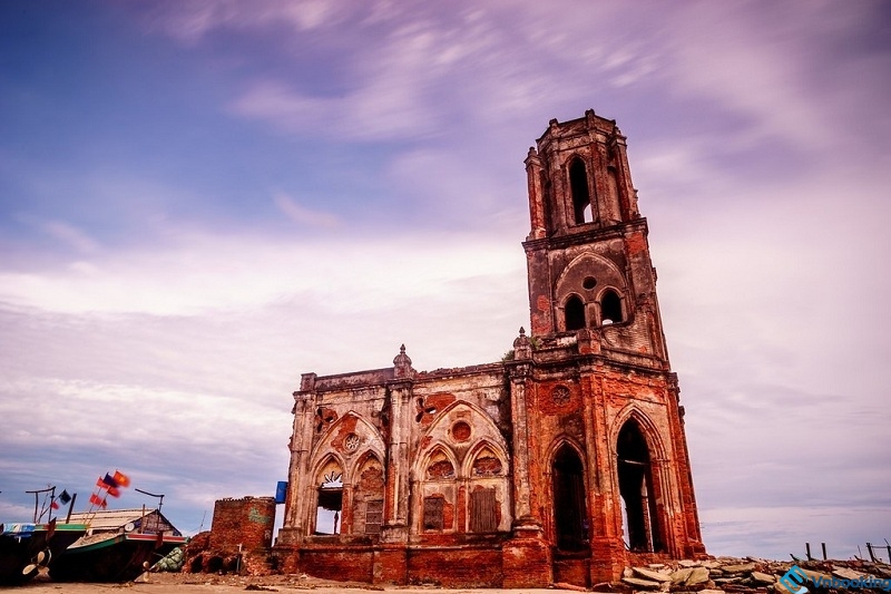 Câu chuyện lịch sử của Nhà thờ đổ Nam Định