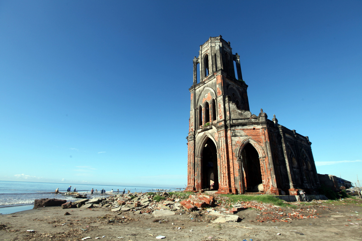 Thông tin về nhà thờ đổ Nam Định
