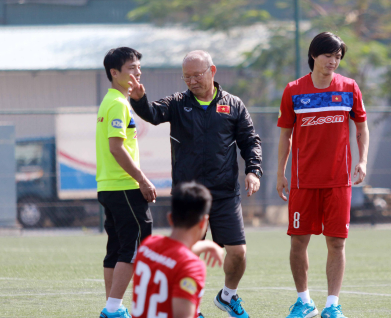 HLV Park Hang-seo công bố danh sách 25 cầu thủ sang Saudi Arabia